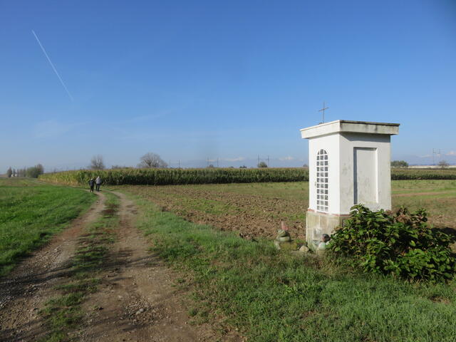 pilone oltre via Braida