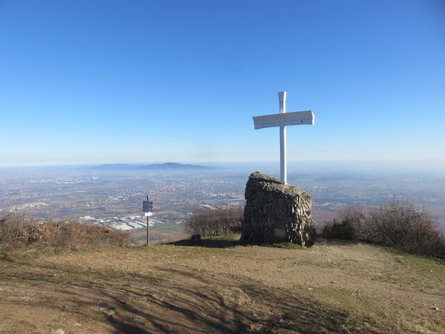 croce di vetta sul monte S. Giorgio